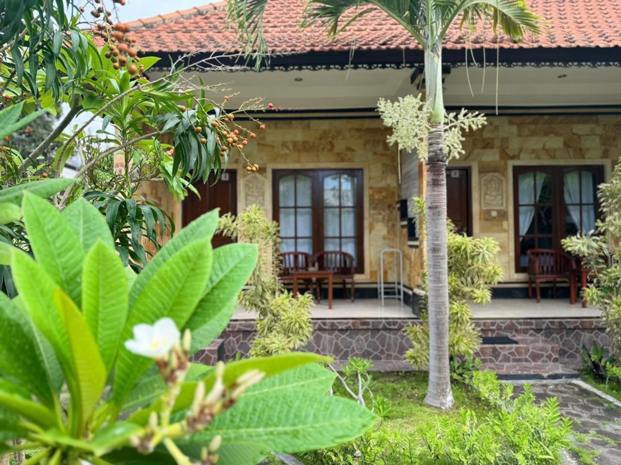 Tiki Bar And More Lembongan Dış mekan fotoğraf